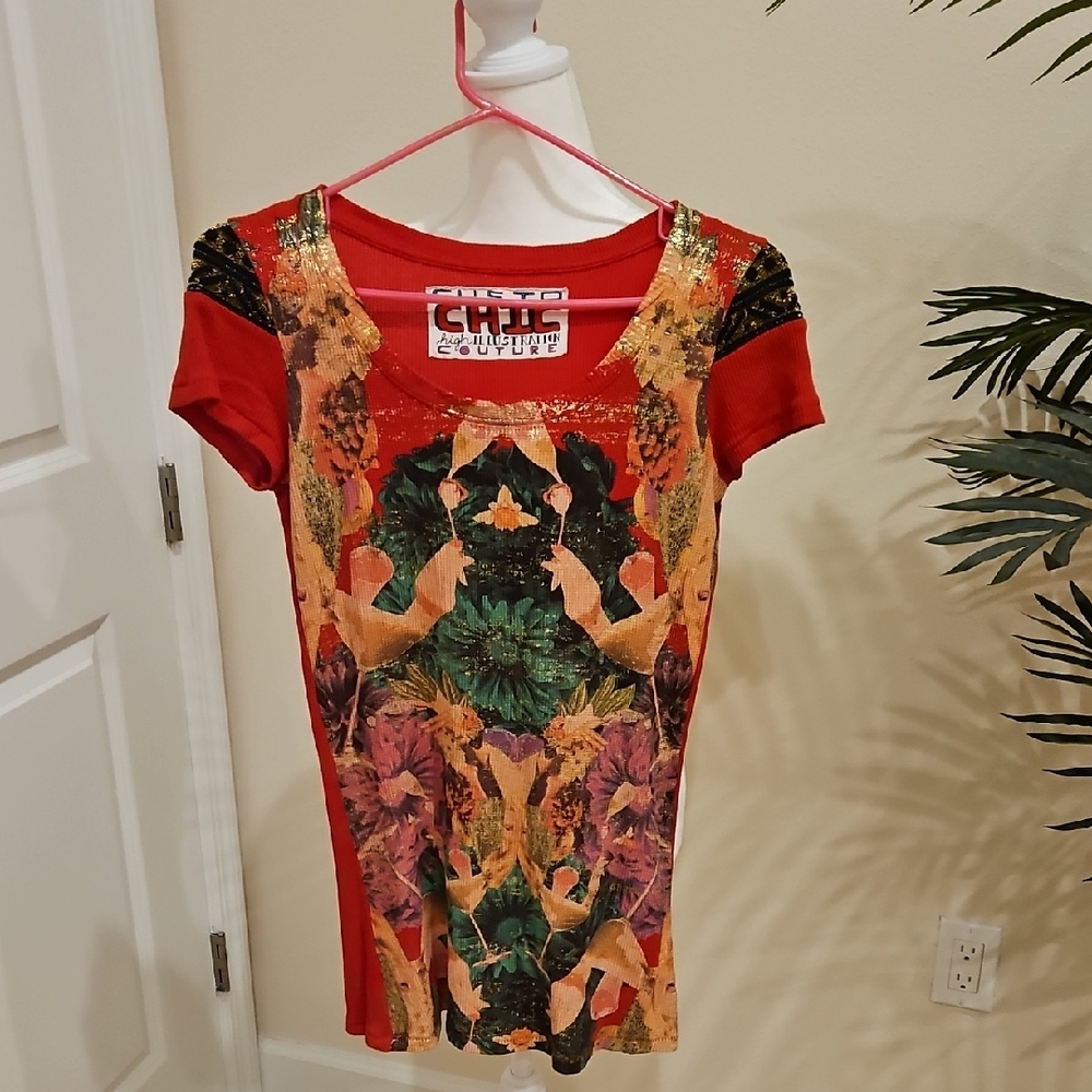 Custo Barcelona Red Gold Graphic Fitted Cap Sleeve Tee